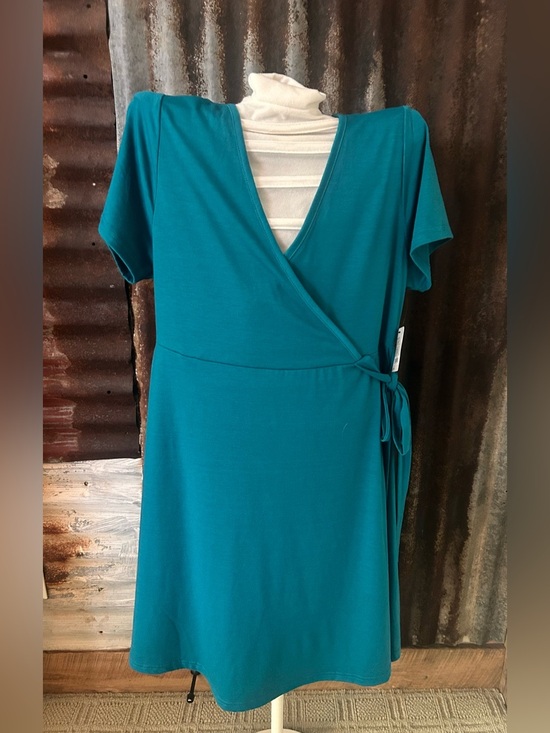 west loop Dresses & Skirts - NWT-Women’s Faux Wrap Dress-Teal-Size Large